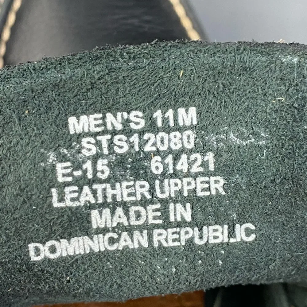 Sperry gently used